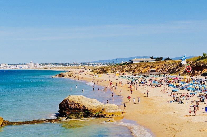 Moradia T3 Condomìnio privado na Praia da Galé - Fèrias