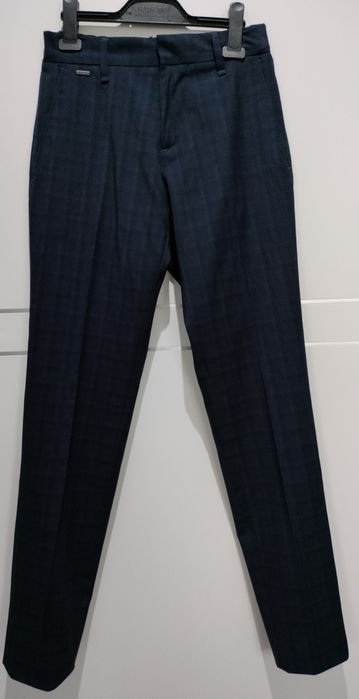 Spodnie materiałowe Guess rozmiar 30 (S/M)