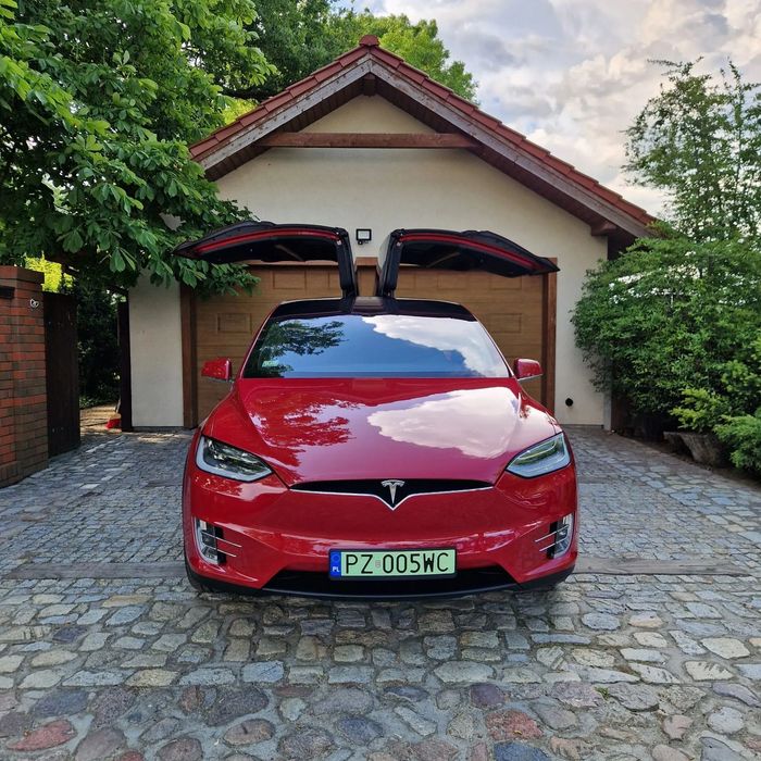 Tesla Model X