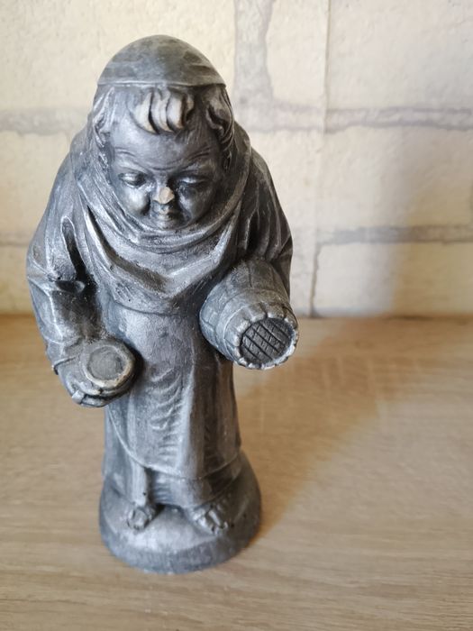 Sprzedam figurkę mnicha