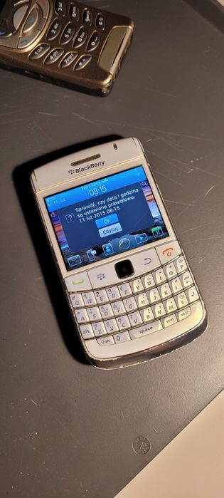 BlackBerry Bold biały