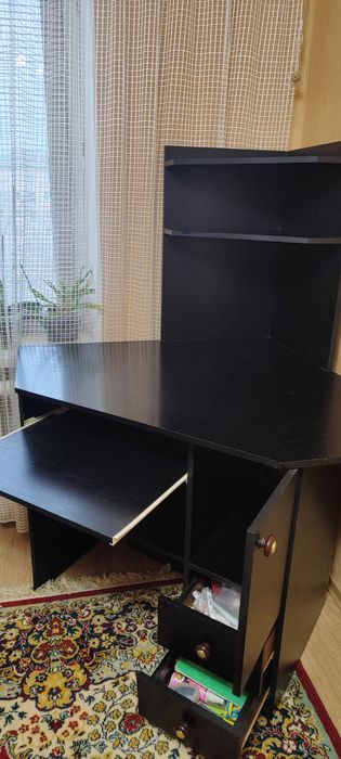 Стіл офісний кутовий