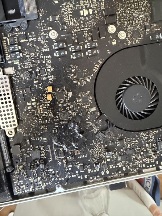 Macbook a1286 uszkodozny