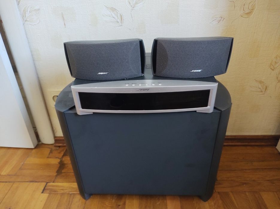 Мультимедіа BOSE DVD/CD 2+1