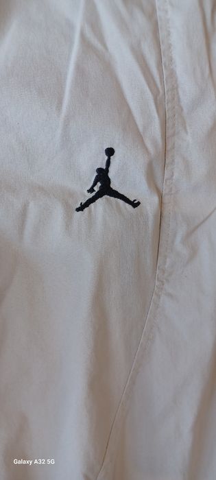 Spodnie Jordan..