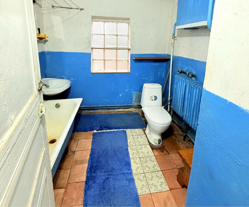 Продам будинок ( частина ) Ворзель вул.Яблунська 3