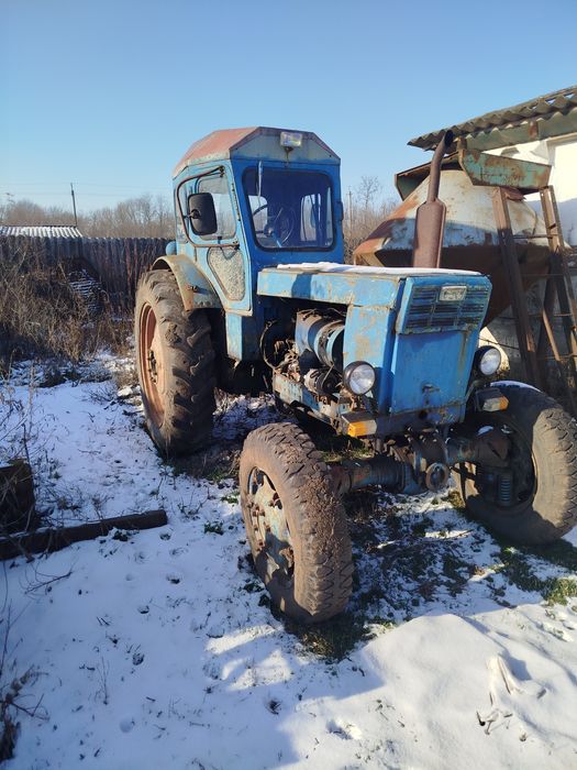 Трактор Т 40 з плугом