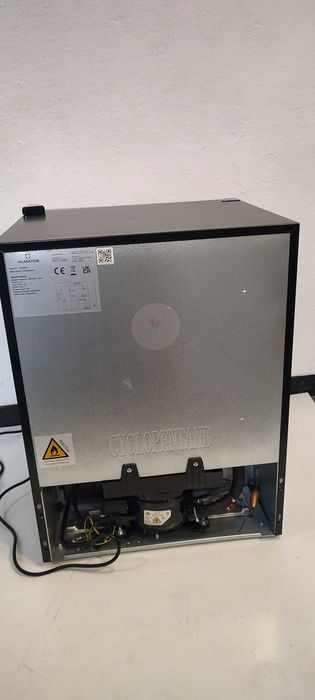 Lodówka szklane drzwi, witryna 60L. Klarstein  S-323