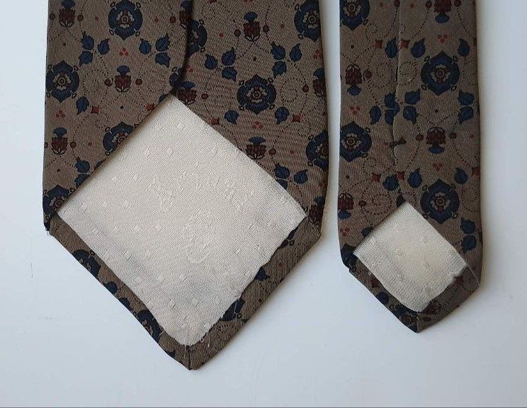 Галстук Brioni Бежево-синий геометрический галстук из шелка 58"Италия