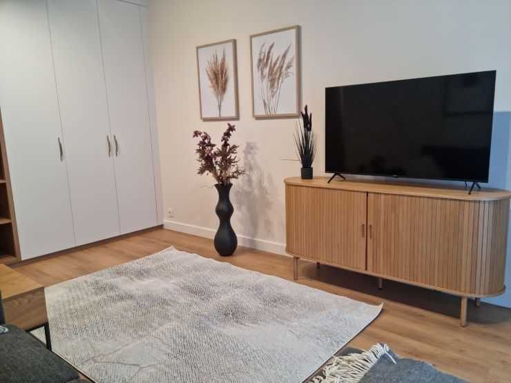 Bardzo ładne mieszkanie Bemowo 48 m2, salon, pokój, duża kuchnia+garaż