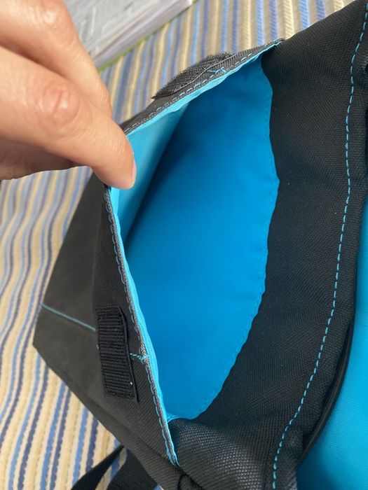 Bolsa para portátil compacto ou tablet Targus