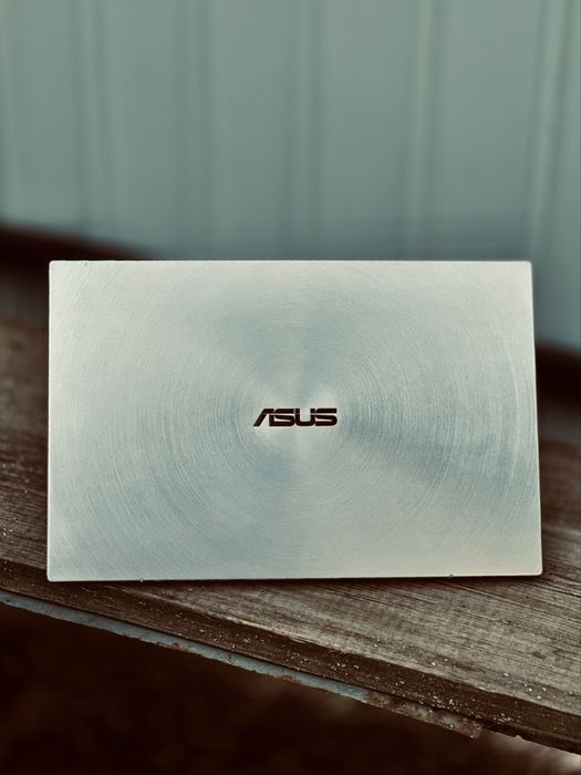 ASUS ZenBook 14″ Ryzen 5 3500U, ‼️512GB SSD‼️
