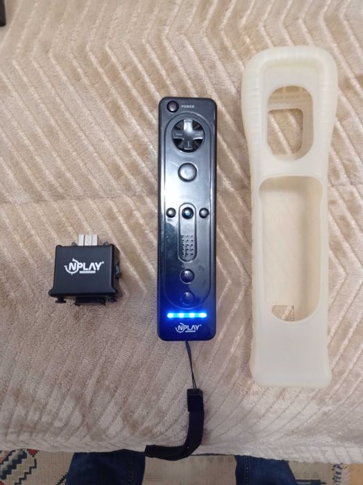 Nintendo Wii Preta + Caixa + 4 Jogos + 2 Comandos + Acessórios
