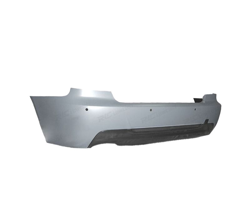 PARA-CHOQUES TRASEIRO BMW E92 E93 LOOK M PDC
