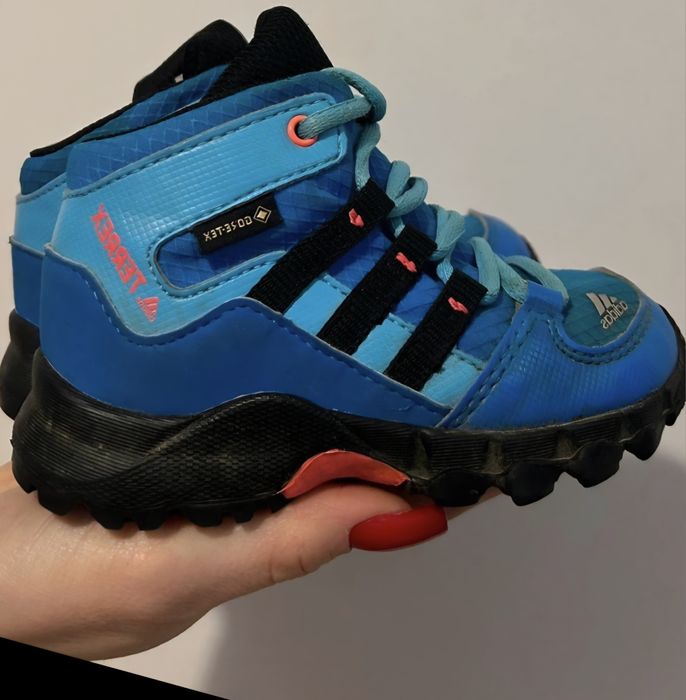 Buty dziecięce Adidas Terex r 21