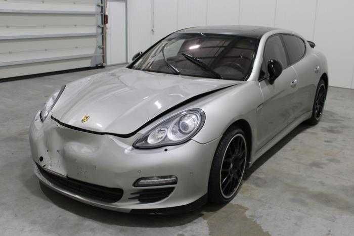 Peças NOVAS e USADAS para Porsche Panamera 970