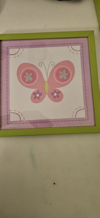 2 Colchas da trama e quadros decorativos