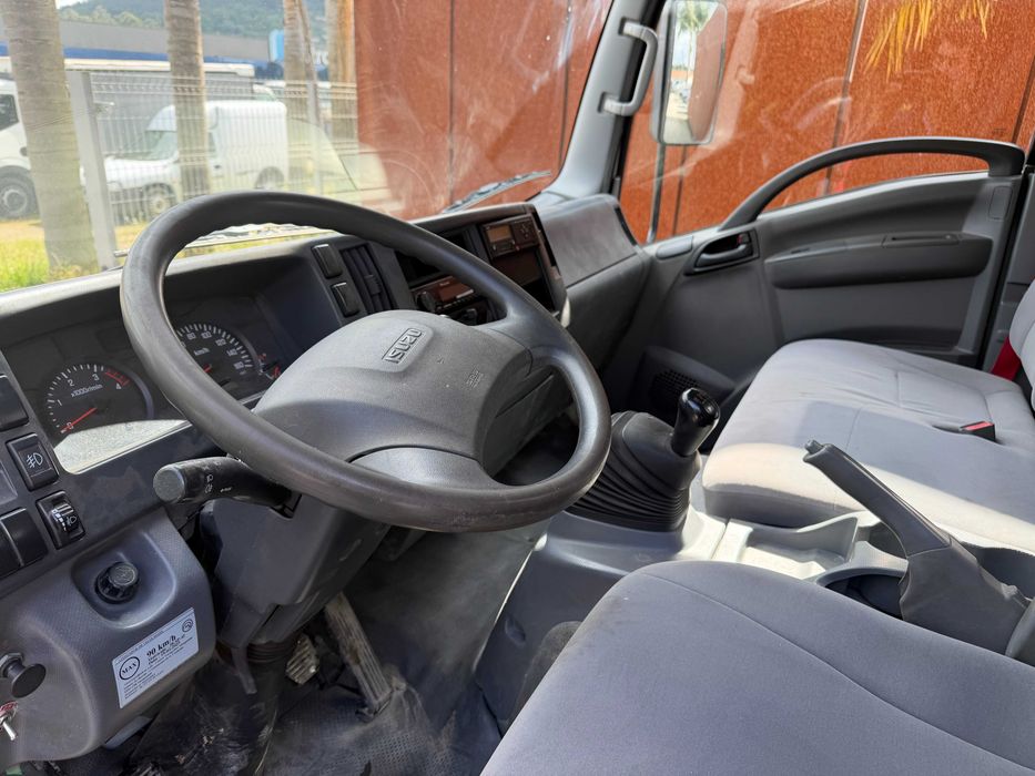 Isuzu N75.190 Tribasculante Nacional