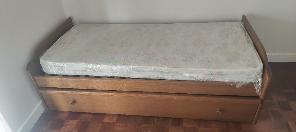 Cama de solteiro