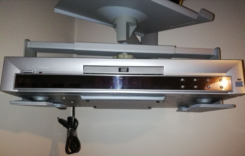 suporte metálico para tv