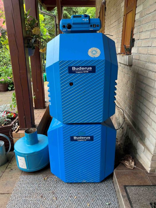 Kocioł olejowy CO 34KW Buderus Logano G115 GE z zasobnikiem 160 l