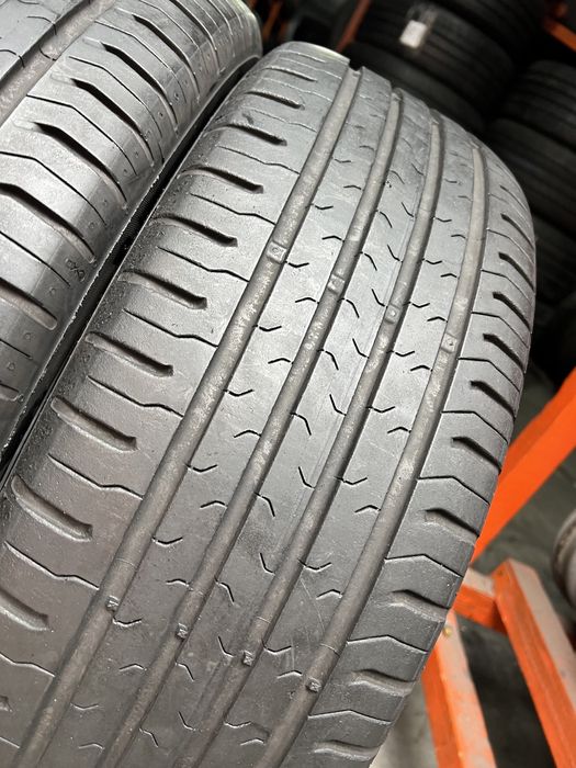 Шины летние 2шт 215/60/R17 Continental EcoContact5