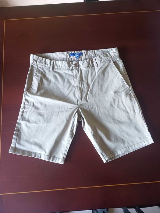 Calção creme para o branco da sacoor