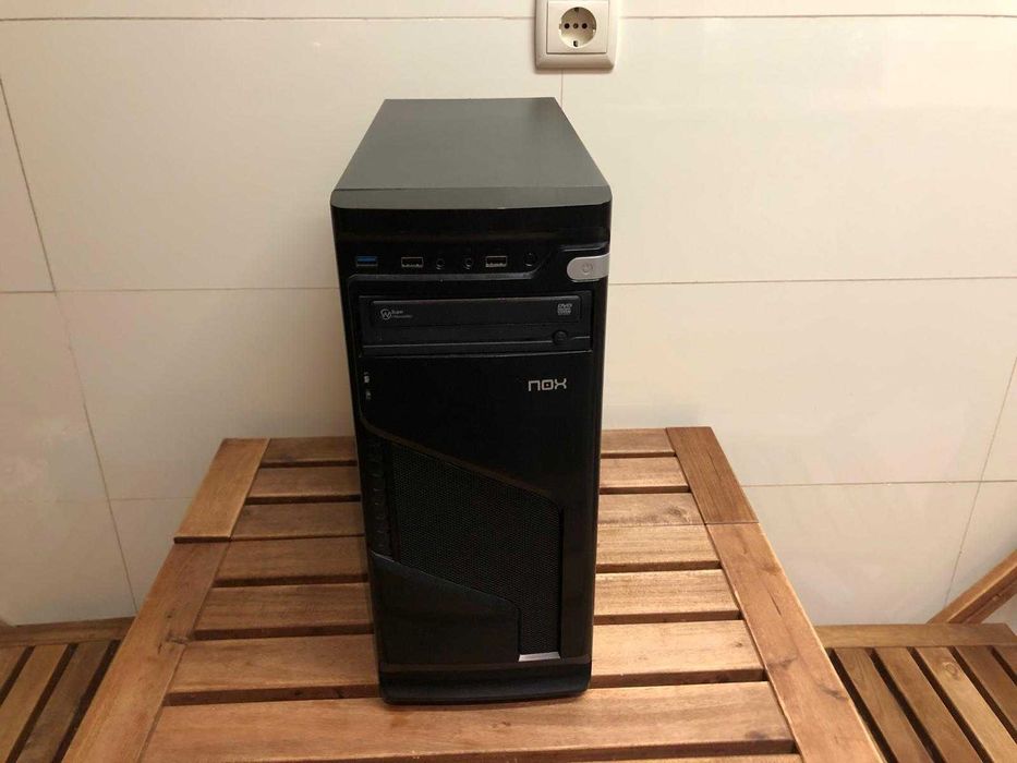 PC desktop Intel Core 4th i3 16GB RAM Disco 256GB como novo Win 10 Pro