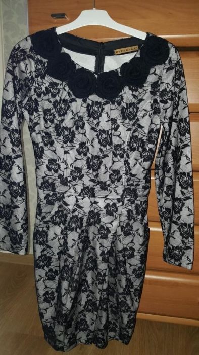 Nowa! Sukienka koronka biało czarna r. 38