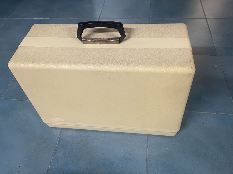 Maquina costura Singer eléctrica com pedal