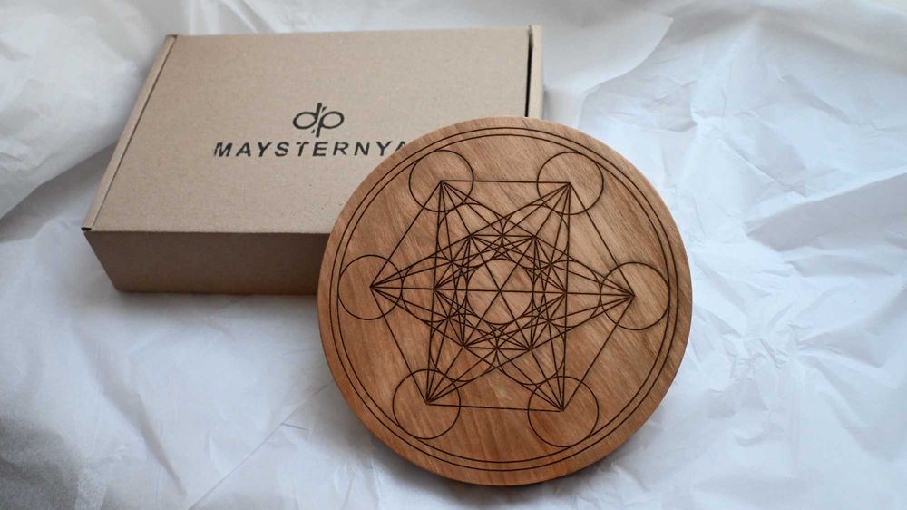 Дощечка з символом Куб Метатрона