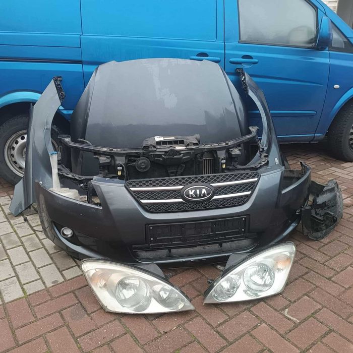 Kia Ceed 1 zderzak błotnik maska lampa drzwi pas kod 5K inne  CZĘŚCI