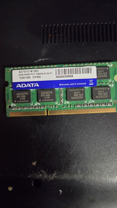Laptop Sony I3 4GB RAM