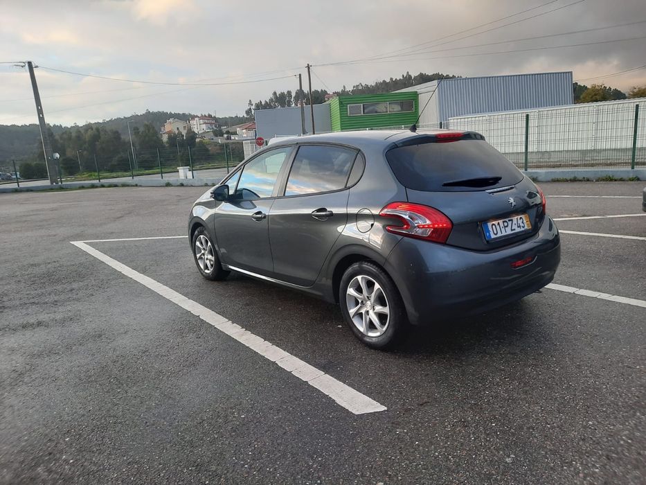 Peugeot 208 active
