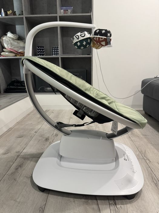 Крісло-гойдалка, заколисуючий центр, 4moms MamaRoo 5.0 Sage classic