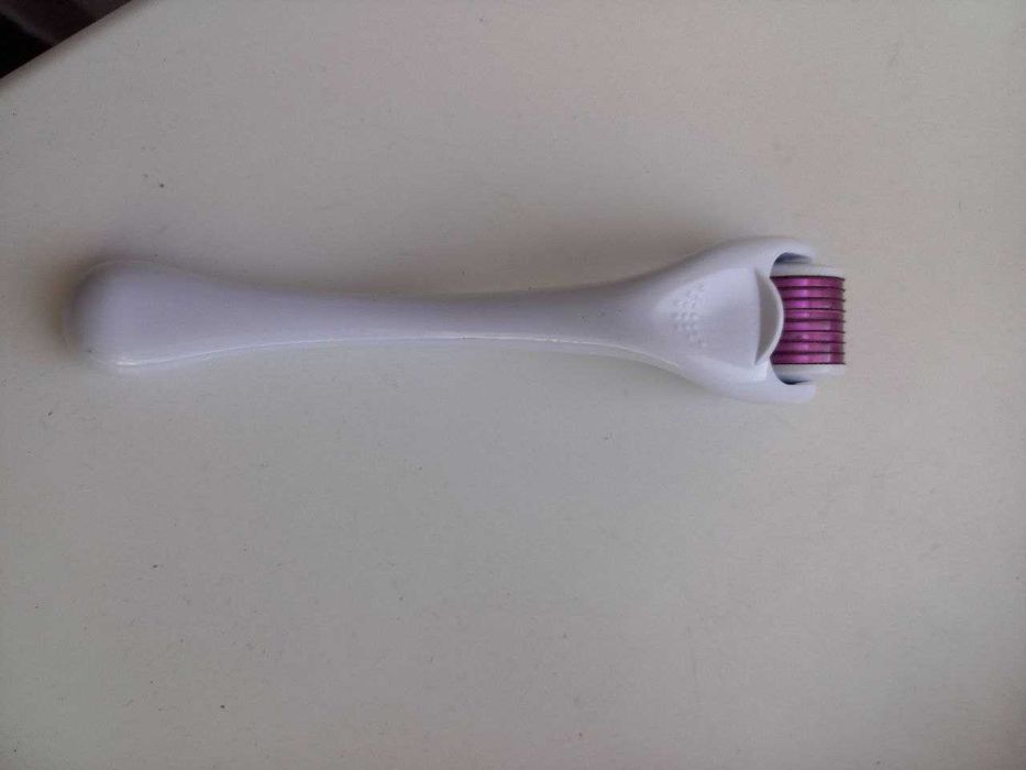 Продам роллер для лица Skin Roller System.
 0.3mm