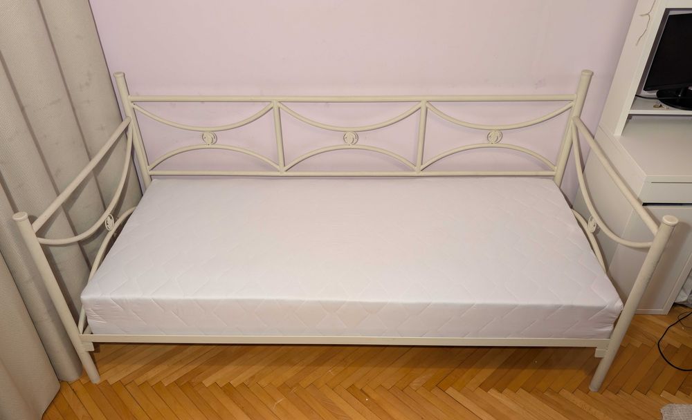 Łóżko pojedyńcze 90x200