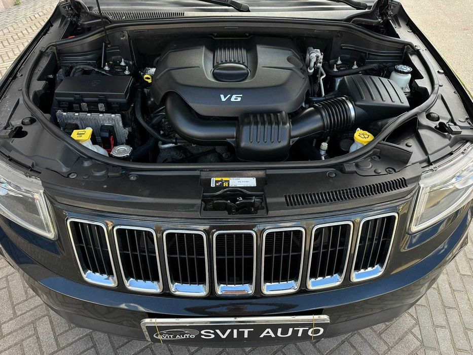 Продам шикарний автомобіль JEEP GRAND CHEROKEE 2015 р. 3.6 бензин