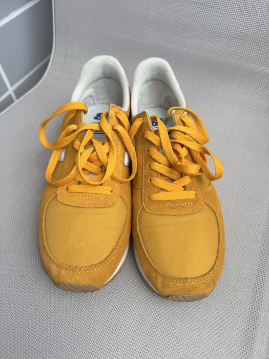 Sapatolhas new balance 200