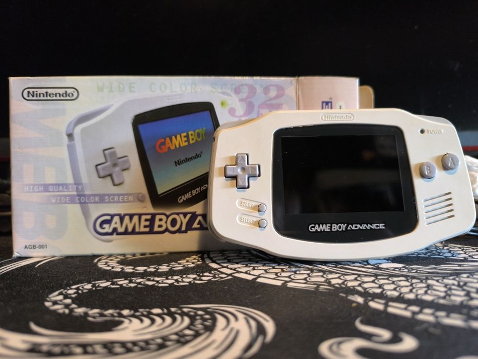 Gameboy Advance (GBA) Arctic white Ips Modded