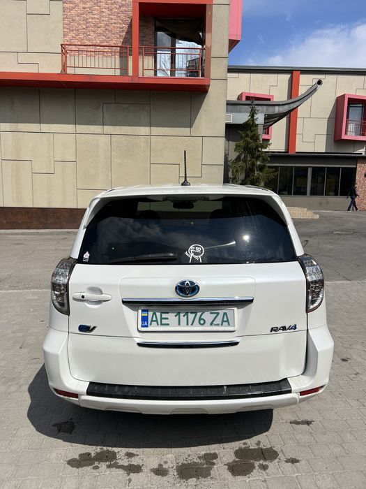 Toyota Rav4 EV 2014 (42квт)