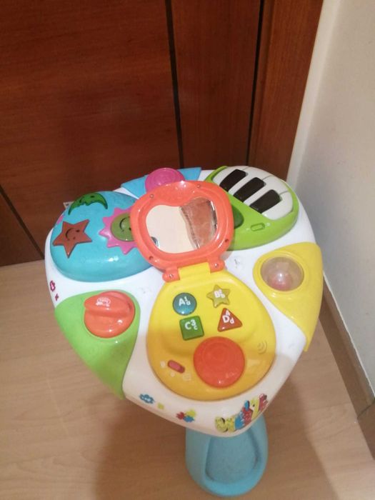 Mesa actividade musical bilingue