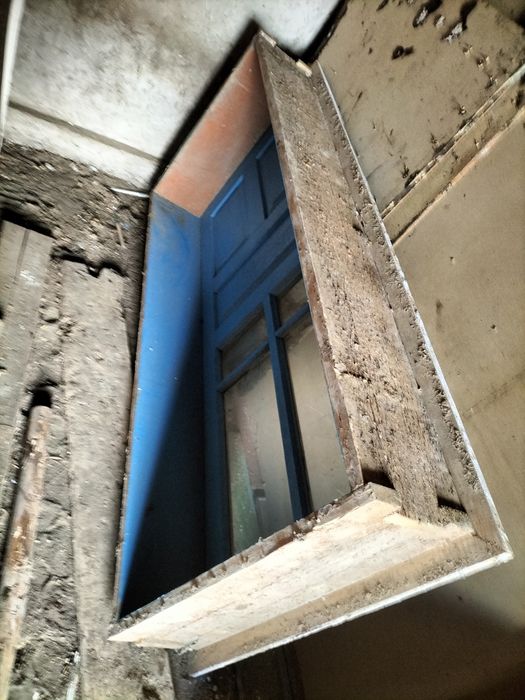 Вікна,двері.б/в.