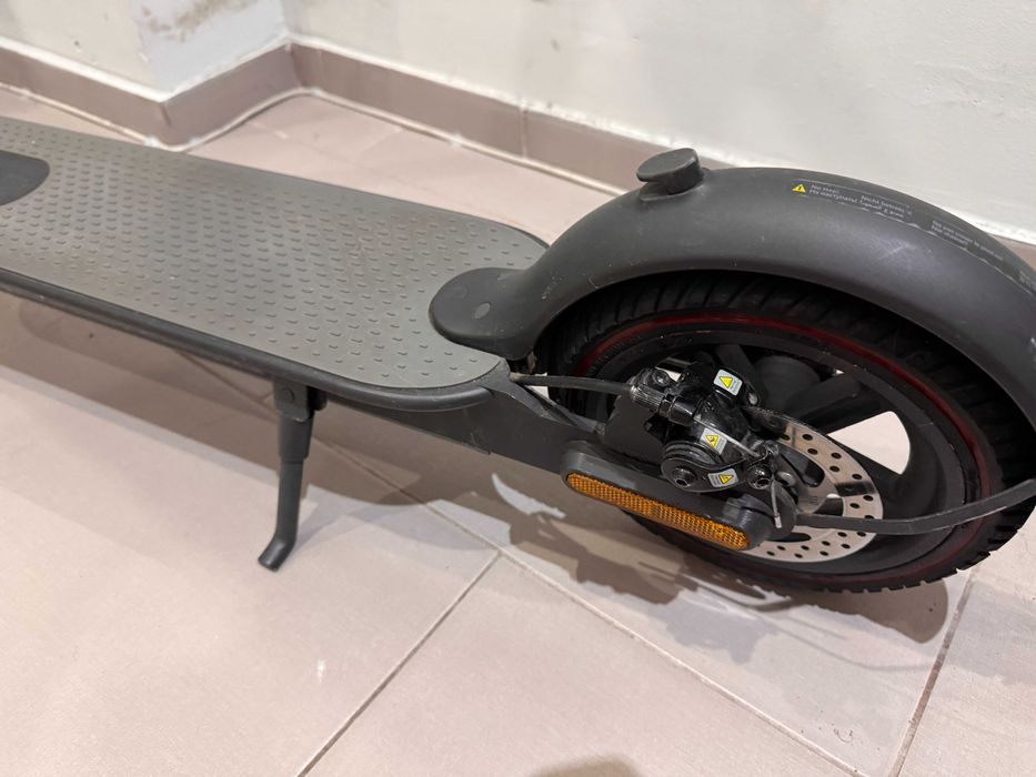 Hulajnoga xiaomi scooter essential