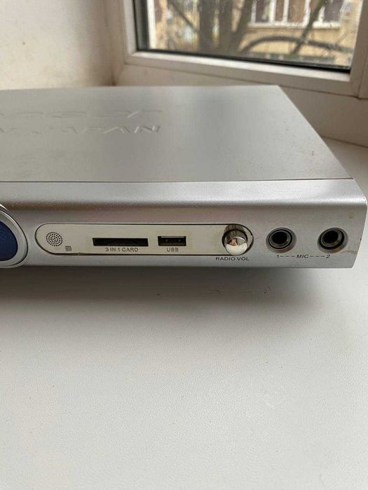 Продам  DVD-плеер Pioneer DV-366 S,Япония .