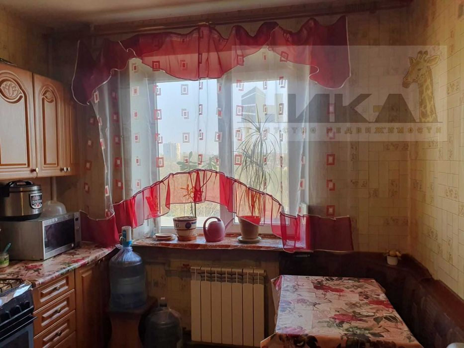 Продам 2-х кімнатну квартиру вул. О. Кобилянської