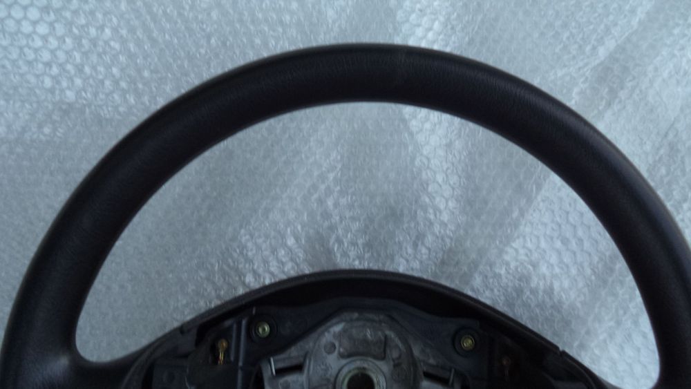 Volante Peugeot 307 em bom estado