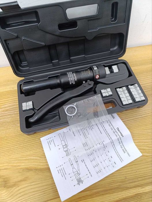 Гідравлічний ручний Прес Takel 70 матриці від 4-70 Рівні матриці