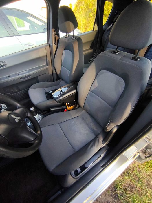 Mitsubishi colt automatic