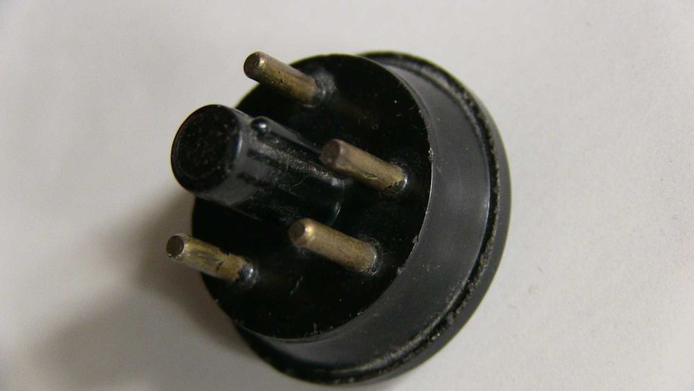 Заглушка ПДС на старый ламповый телевизор